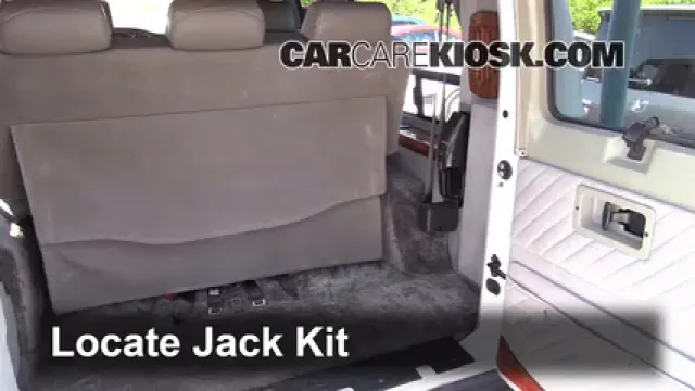 2002 Dodge Ram 1500 Van 5.2L V8 Standard Passenger Van Jack Up Car Use Your Jack to Raise Your Car
